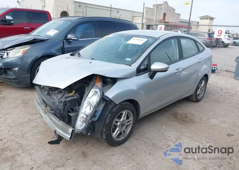 2019 Ford Fiesta Se z USA, uszkodzony, nr VIN 3FADP4BJ6KM110647